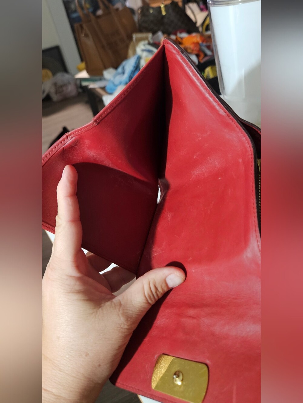 Red Louis Vuitton Suhali Portefeuille Le Favori Compact Wallet - Picture 13 of 14